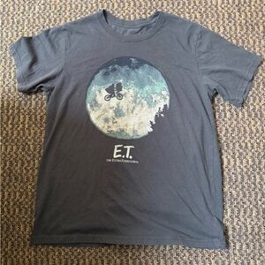 3/$25 👽 E.T. The Extra-Terrestrial Graphic Tee Size L